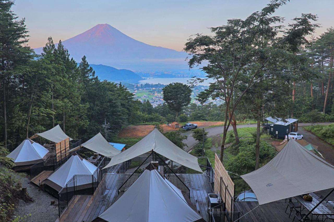 Hotel Retreat Camp Mahoroba Fujikawaguchiko Exterior foto