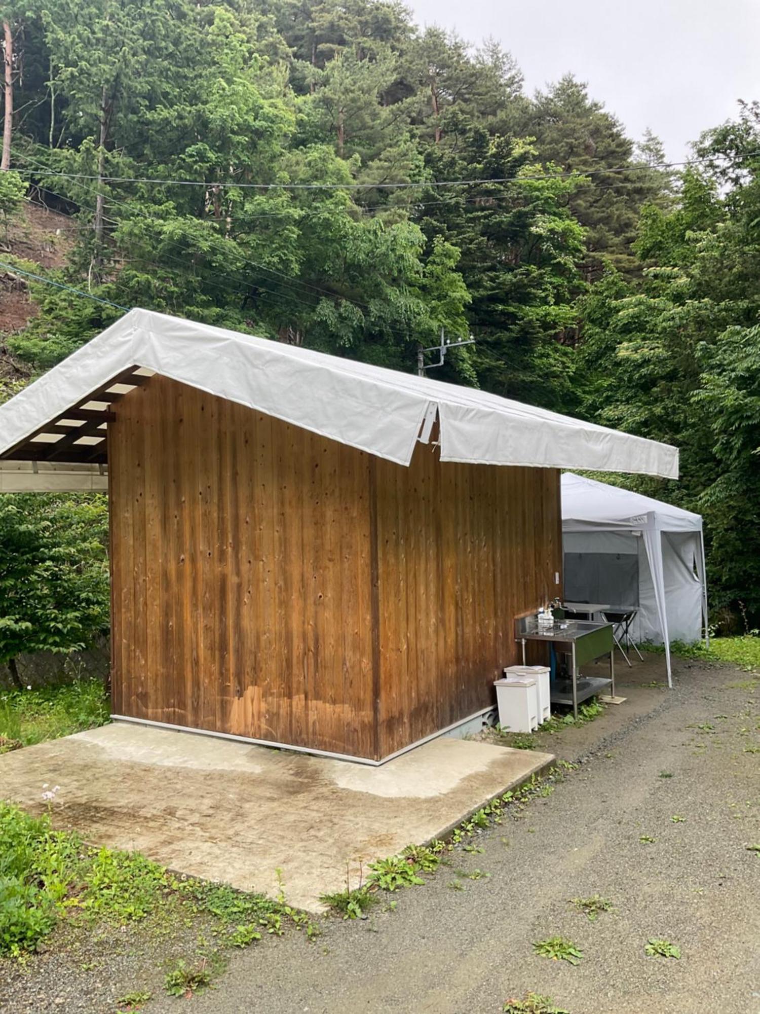 Hotel Retreat Camp Mahoroba Fujikawaguchiko Exterior foto